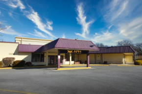 APM Inn & Suites
